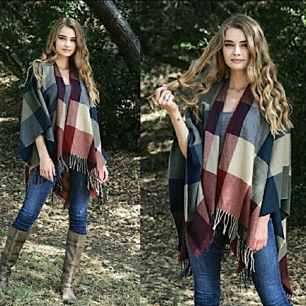 Keep It Cozy Plaid Fringe Wrap Poncho size One Size